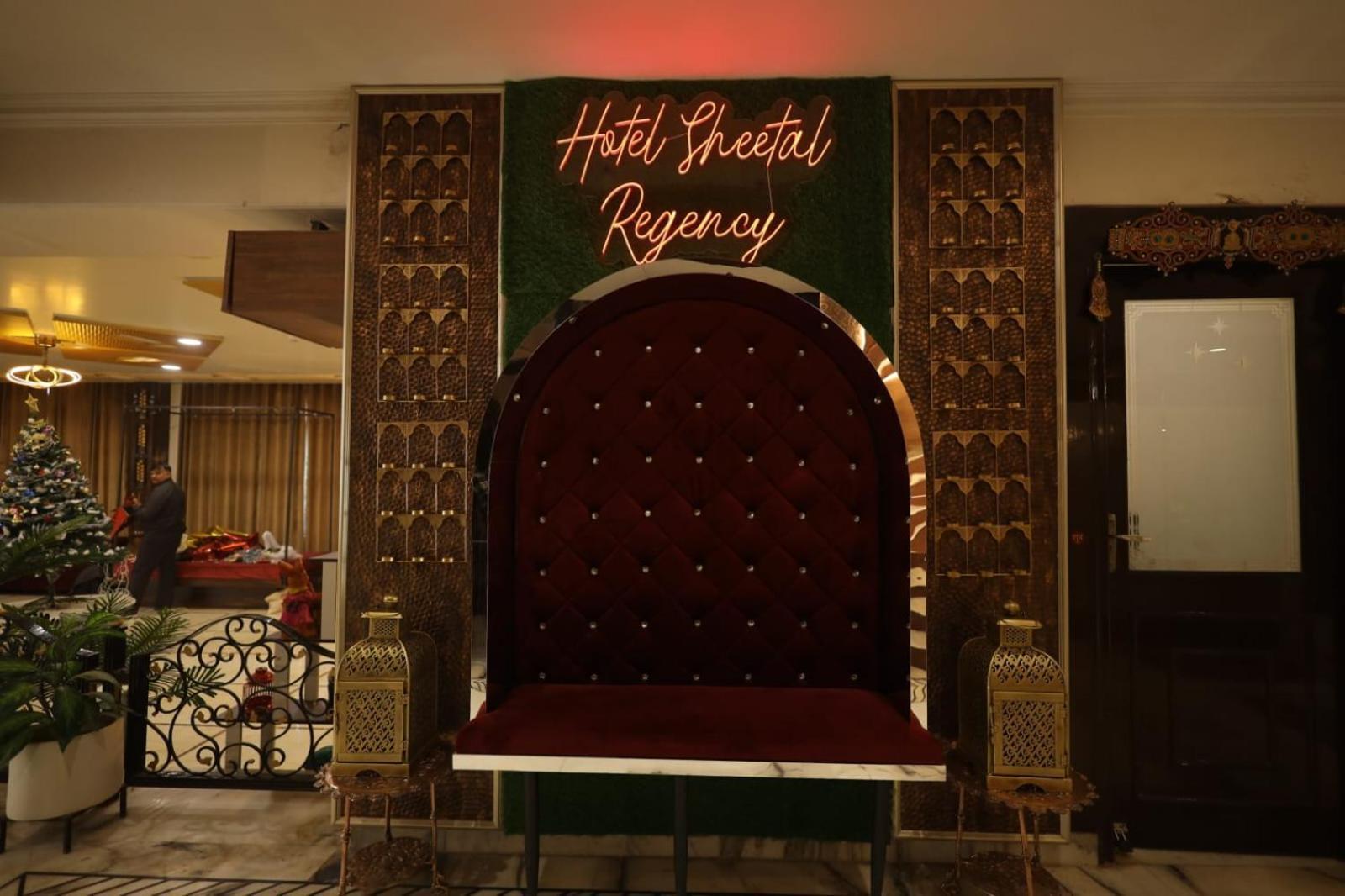 Hotel Sheetal Regency,Near Janambhumi Mathura Ngoại thất bức ảnh