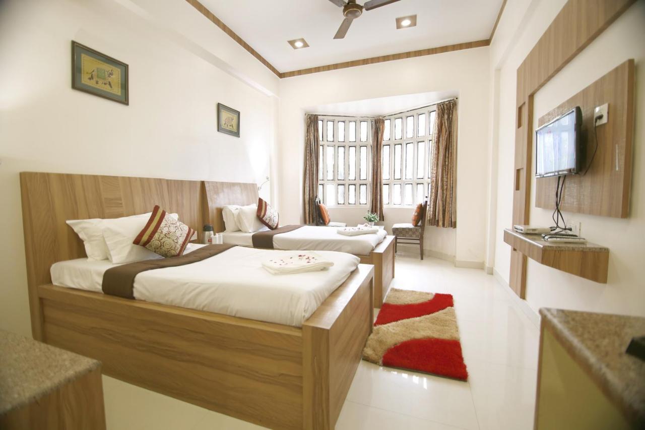 Hotel Sheetal Regency,Near Janambhumi Mathura Ngoại thất bức ảnh